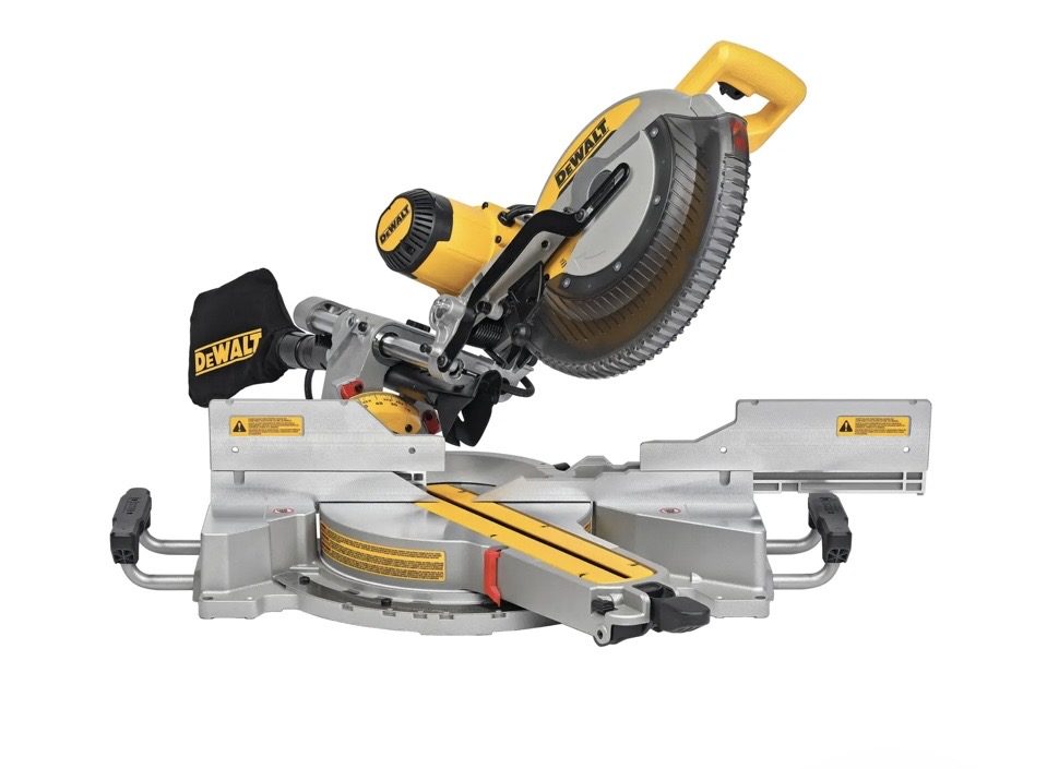Sierra Ingletadora DeWalt DWS780 12"