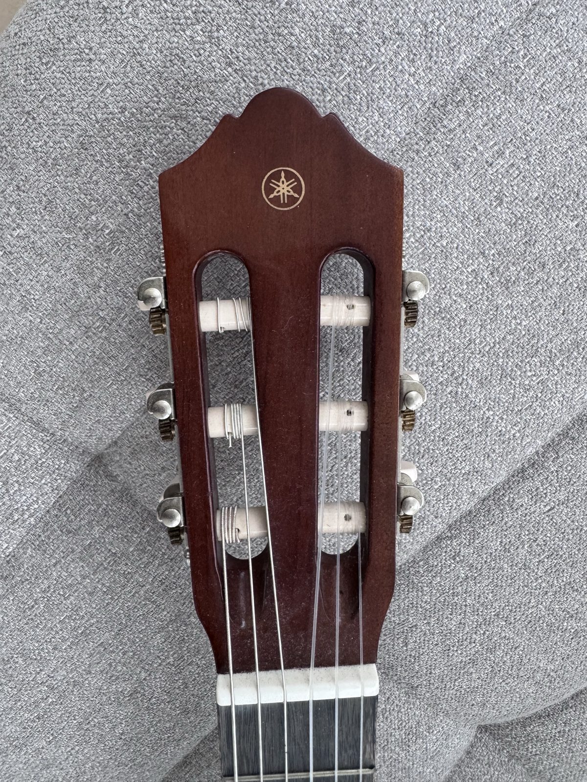 Guitarra Clásica Yamaha C-40 2